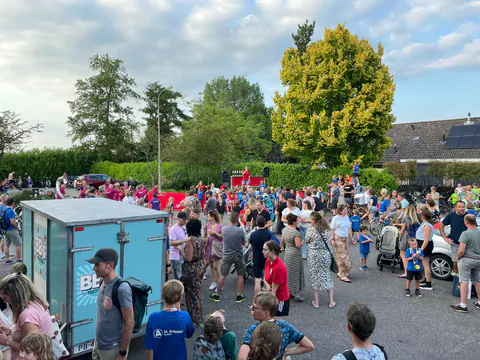Avondvierdaagse De Vecht - foto 3