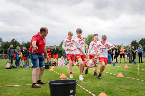 Zeskamp Vierdaagsefeesten De Vecht - foto 2